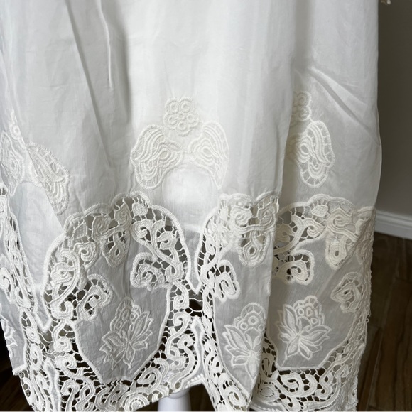 Lucy Paris NWT white appliqué dress SIZE LARGE - Picture 8 of 10